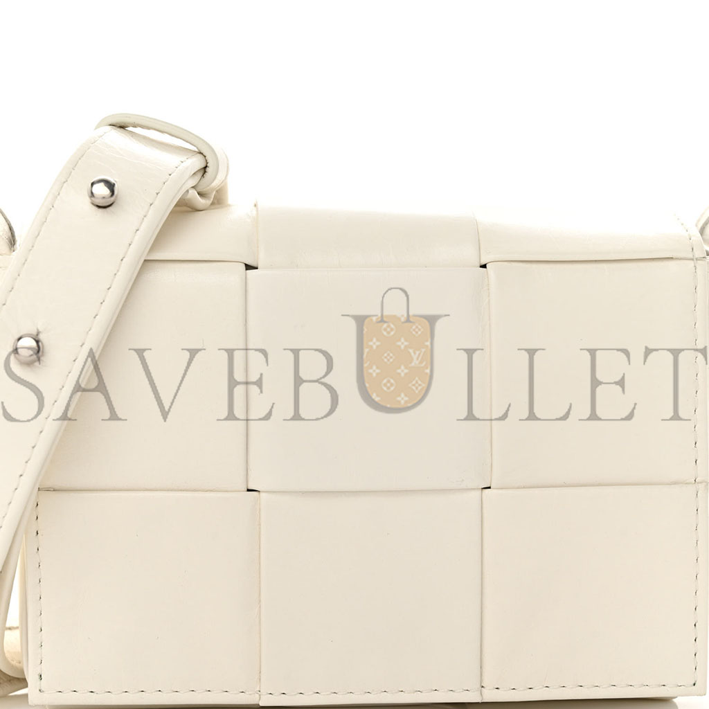 BOTTEGA VENETA LAMBSKIN MAXI INTRECCIATO EXTRA MINI CASSETTE CROSSBODY BAG WHITE (13*9*4cm) BOTTEGA VENETA LAMBSKIN MAXI INTRECCIATO EXTRA MINI CASSETTE CROSSBODY BAG WHITE (13*9*4cm)